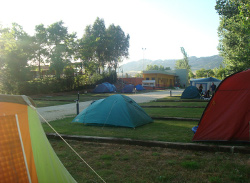 Camping "Puerta de los Montes Obarenes"